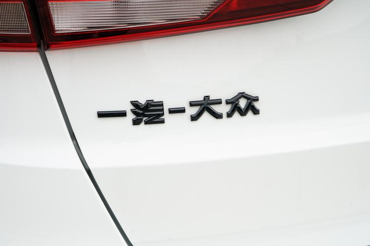 Фото машины 103