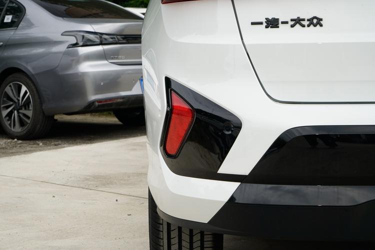 Фото машины 120