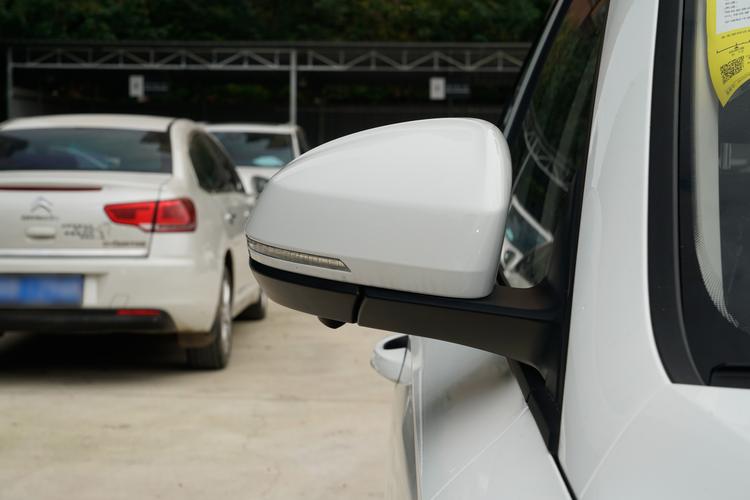 Фото машины 32