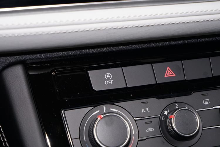 Фото машины 228