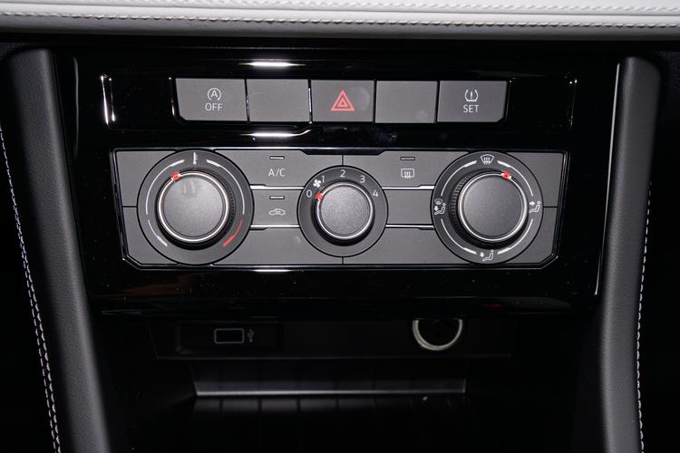 Фото машины 214