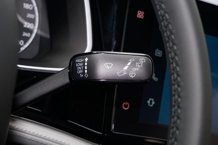 Фото машины 215