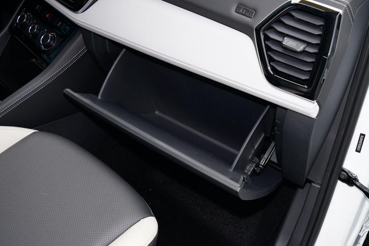 Фото машины 216