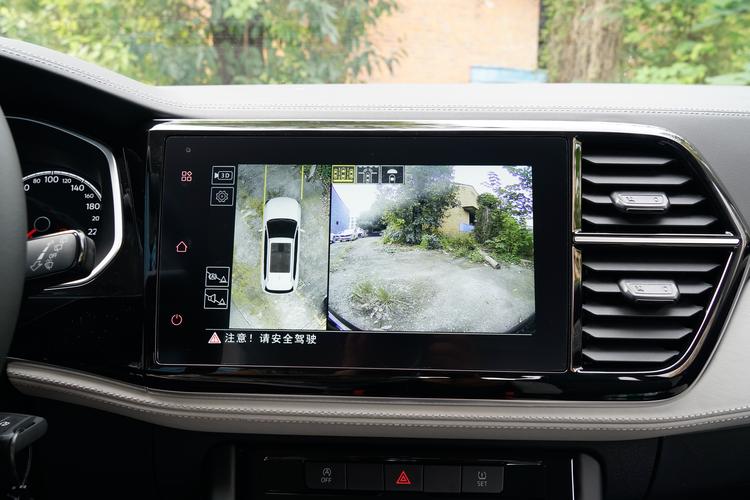 Фото машины 218