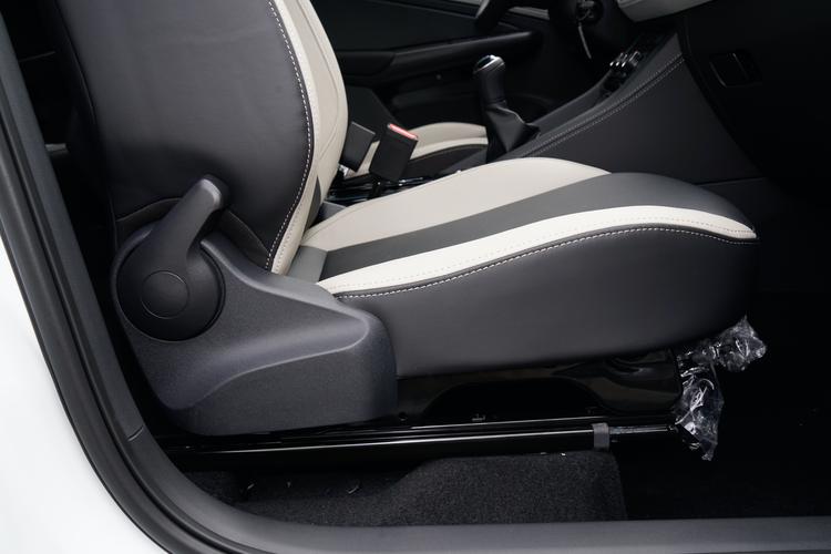 Фото машины 205