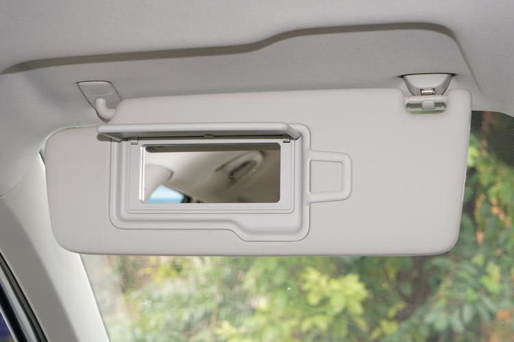 Фото машины 235