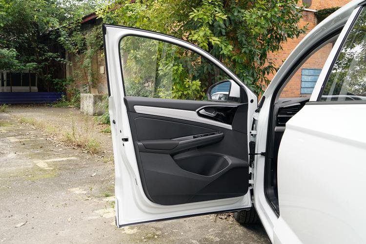 Фото машины 236