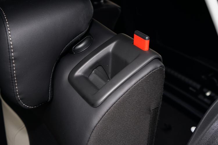 Фото машины 260