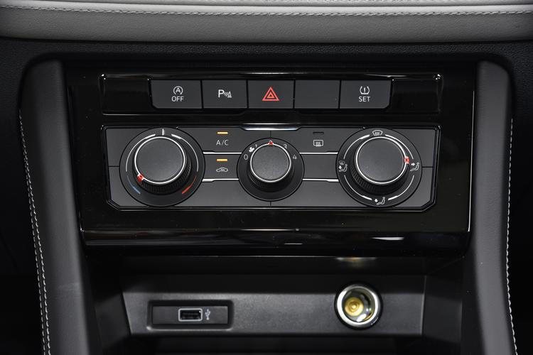 Фото машины 30