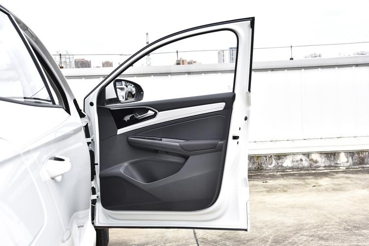 Фото машины 101