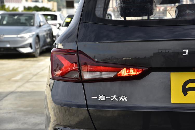 Фото машины 192