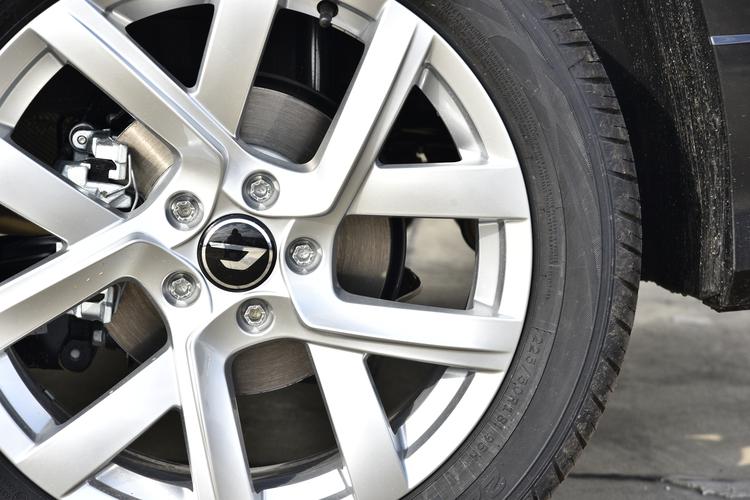 Фото машины 206