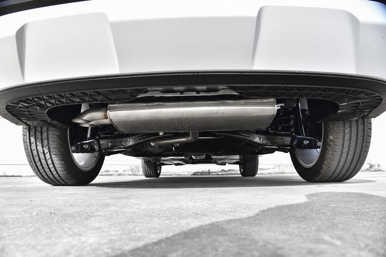 Фото машины 208