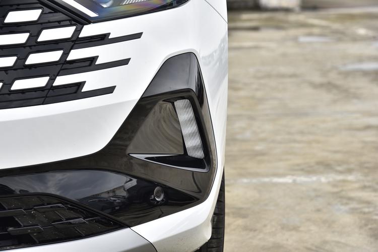 Фото машины 240