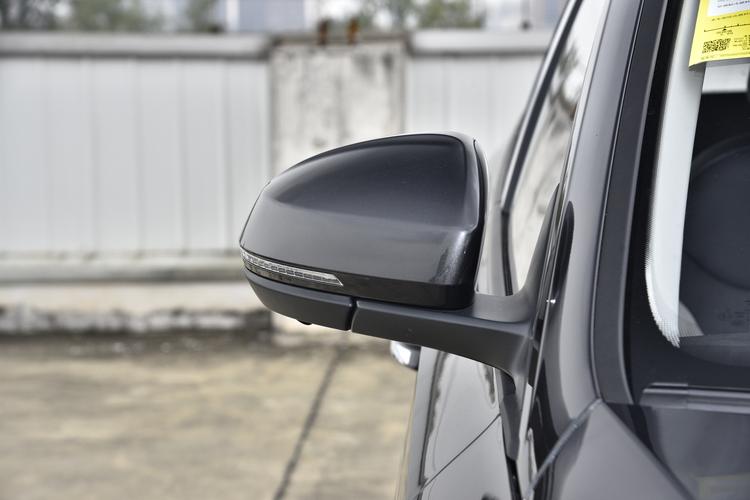 Фото машины 24