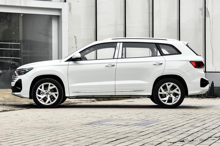 Фото машины 105