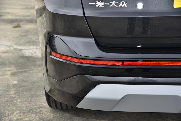 Фото машины 124