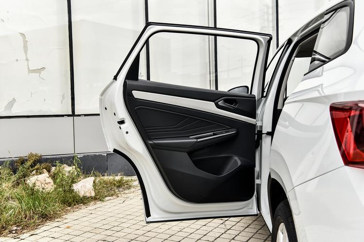 Фото машины 145