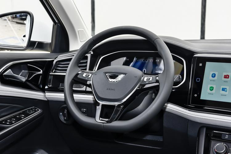 Фото машины 215