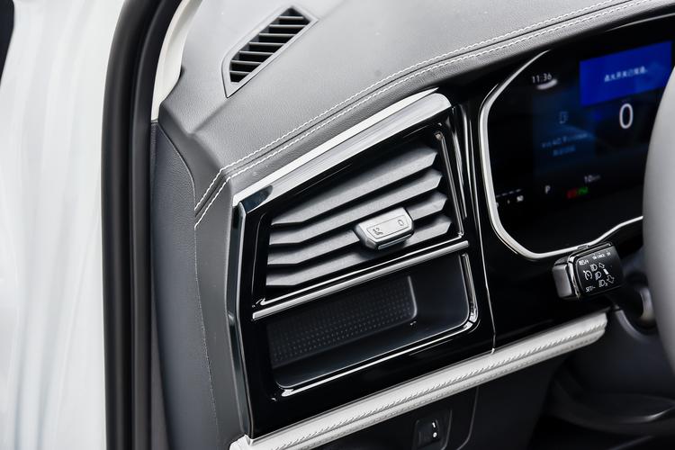 Фото машины 207