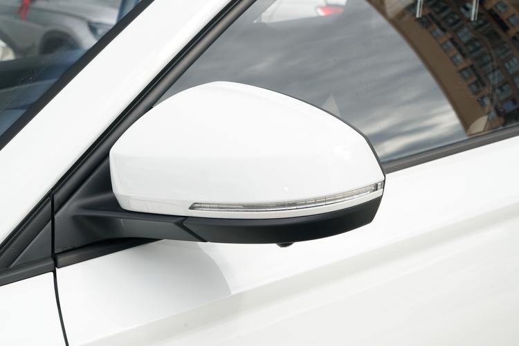 Фото машины 44