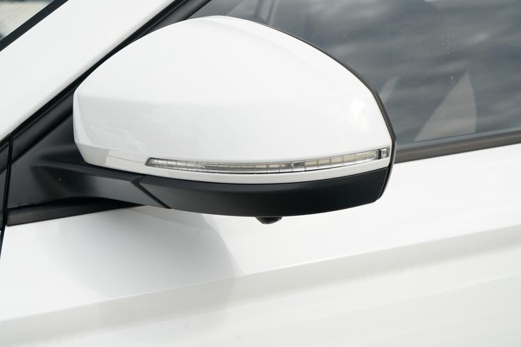 Фото машины 100