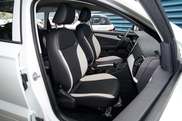 Фото машины 76