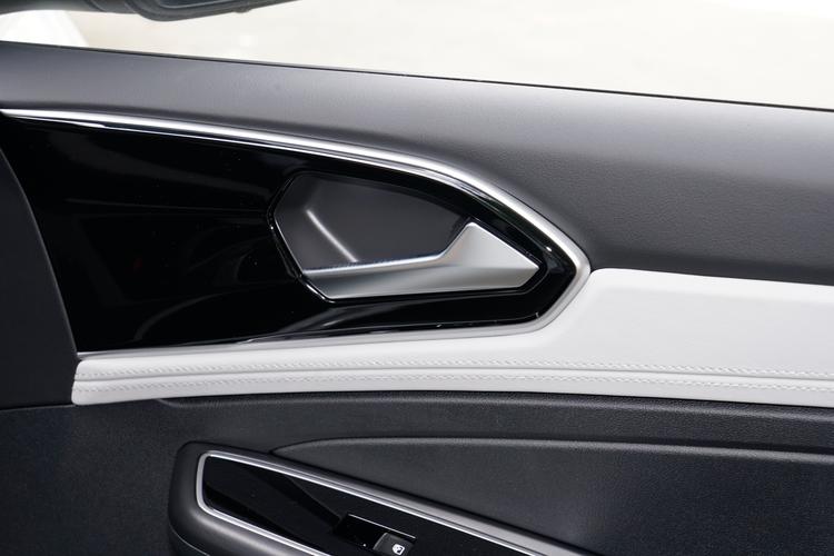 Фото машины 122