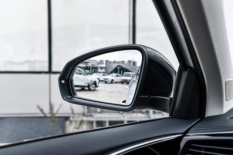 Фото машины 37