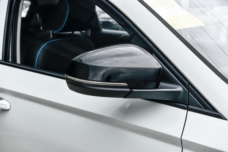 Фото машины 64