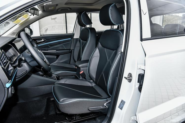 Фото машины 70