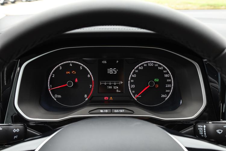 Фото машины 77