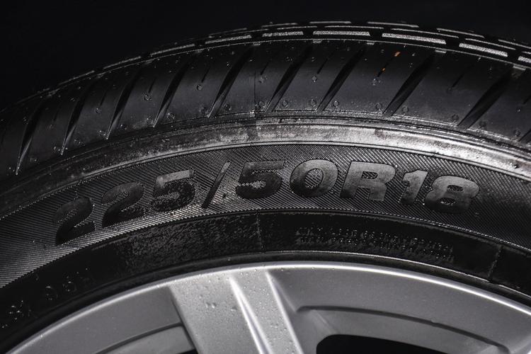 Фото машины 100