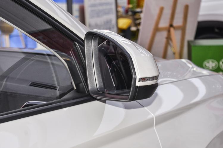 Фото машины 60