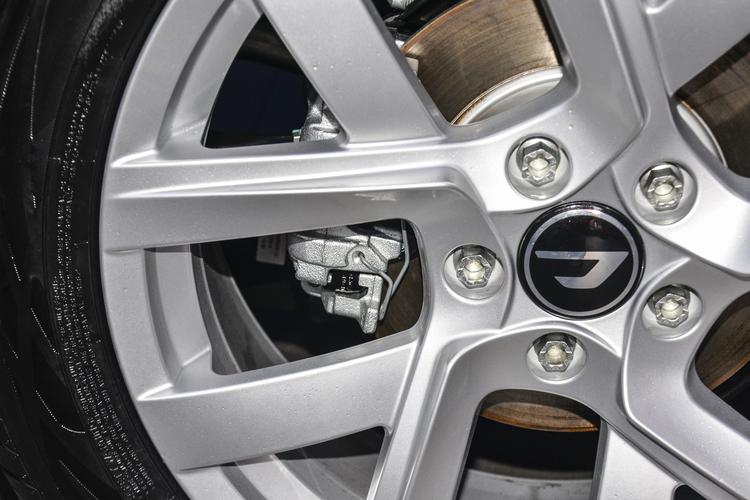 Фото машины 66