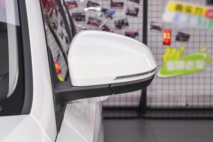 Фото машины 125