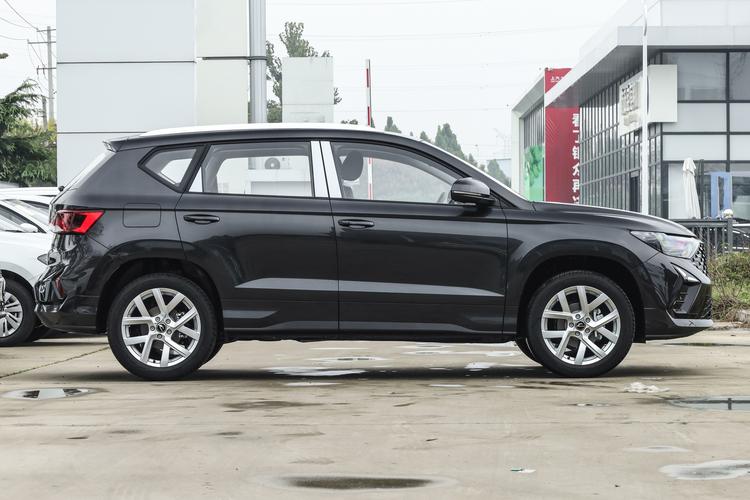 Фото машины 200