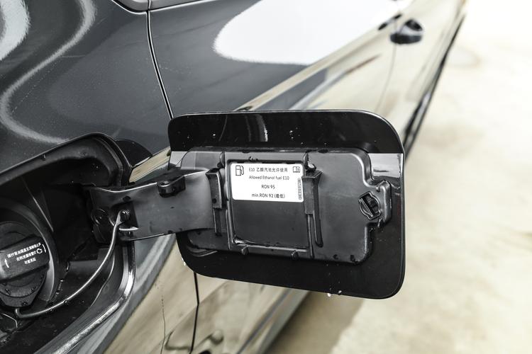 Фото машины 182