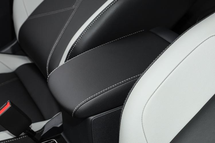 Фото машины 308