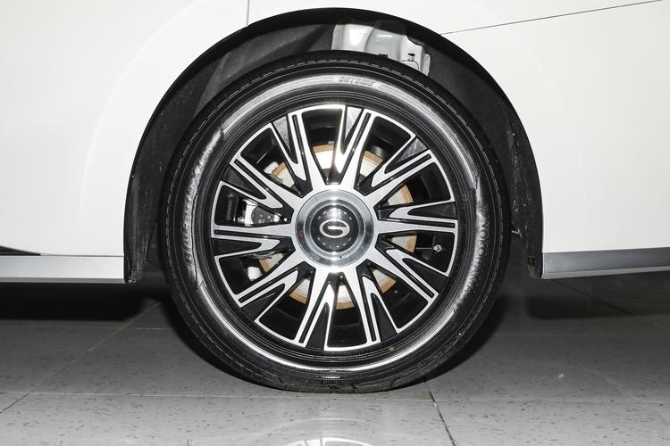 Фото машины 66