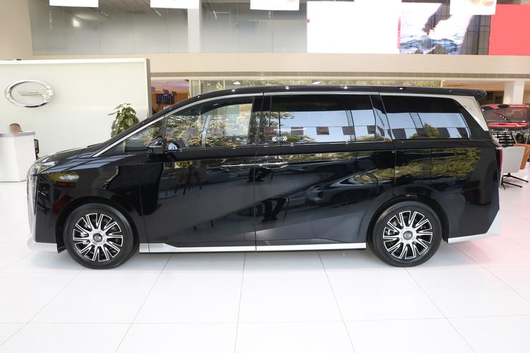 Фото машины 37