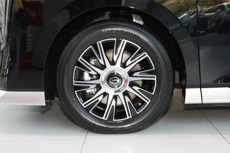 Фото машины 122