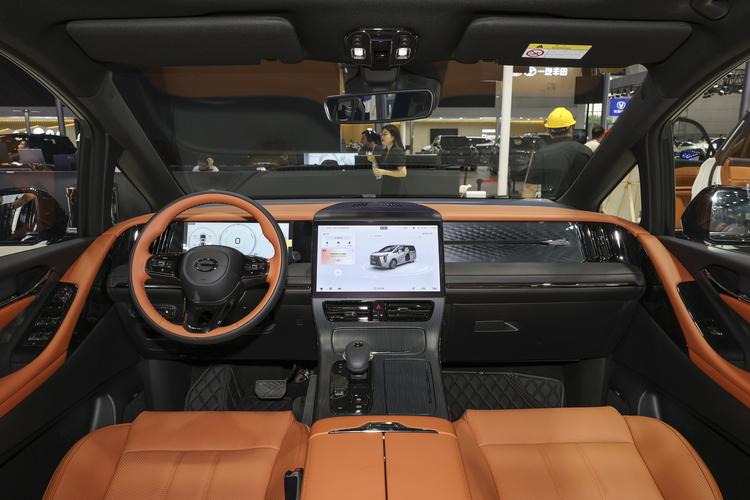 Фото машины 252