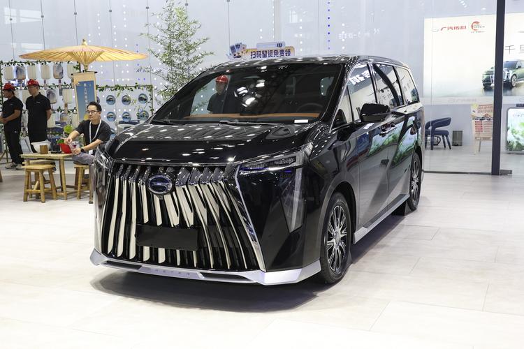 Фото машины 222