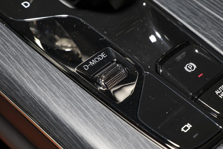 Фото машины 225