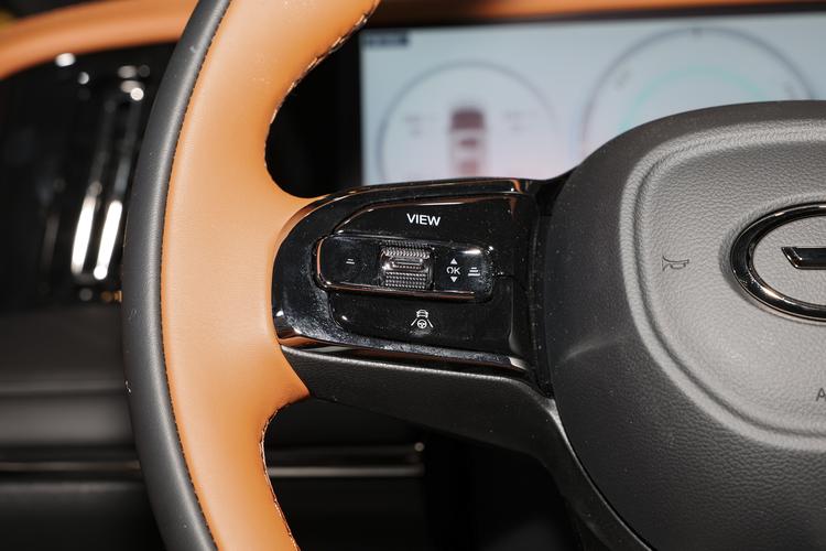 Фото машины 228