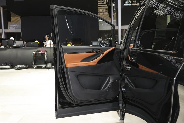 Фото машины 262