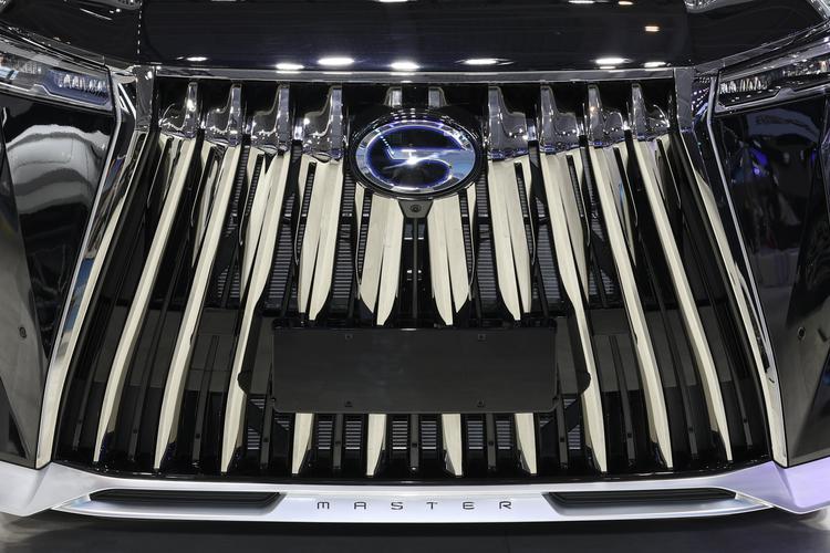 Фото машины 212