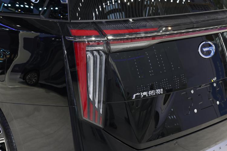 Фото машины 216