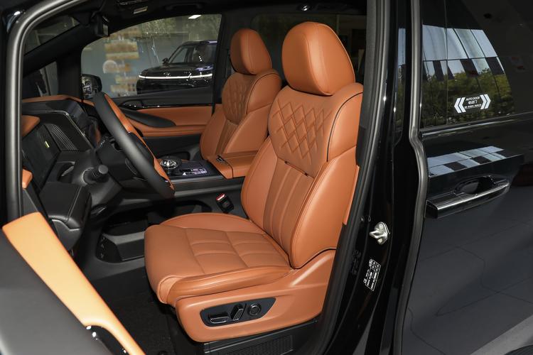 Фото машины 306